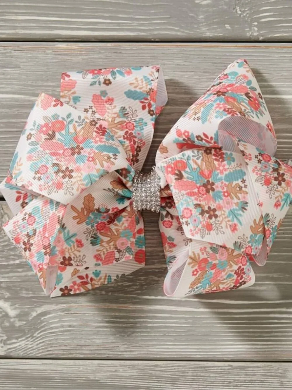 Bunch of Flowers & Boys: Deluxe Bow